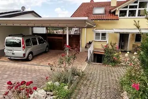 Schoene Ferienwohnung Mit Terrasse