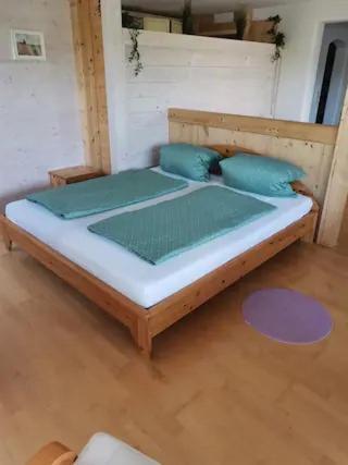 Schoene Mit Terrasse Apartment