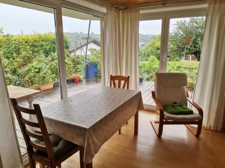 Apartment Schoene Mit Terrasse *